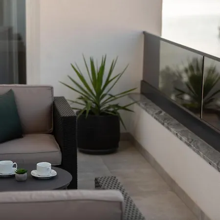 Fortis Ii Bed & Breakfast