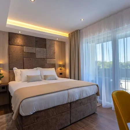 Bed & Breakfast Fortis 4*