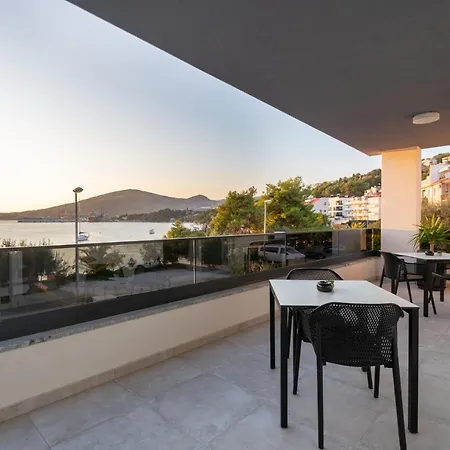 Fortis Bed & Breakfast